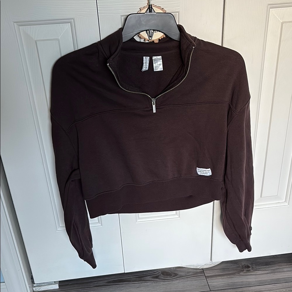 H&M Brown Polo Collar Cropped Zippered Hoodie